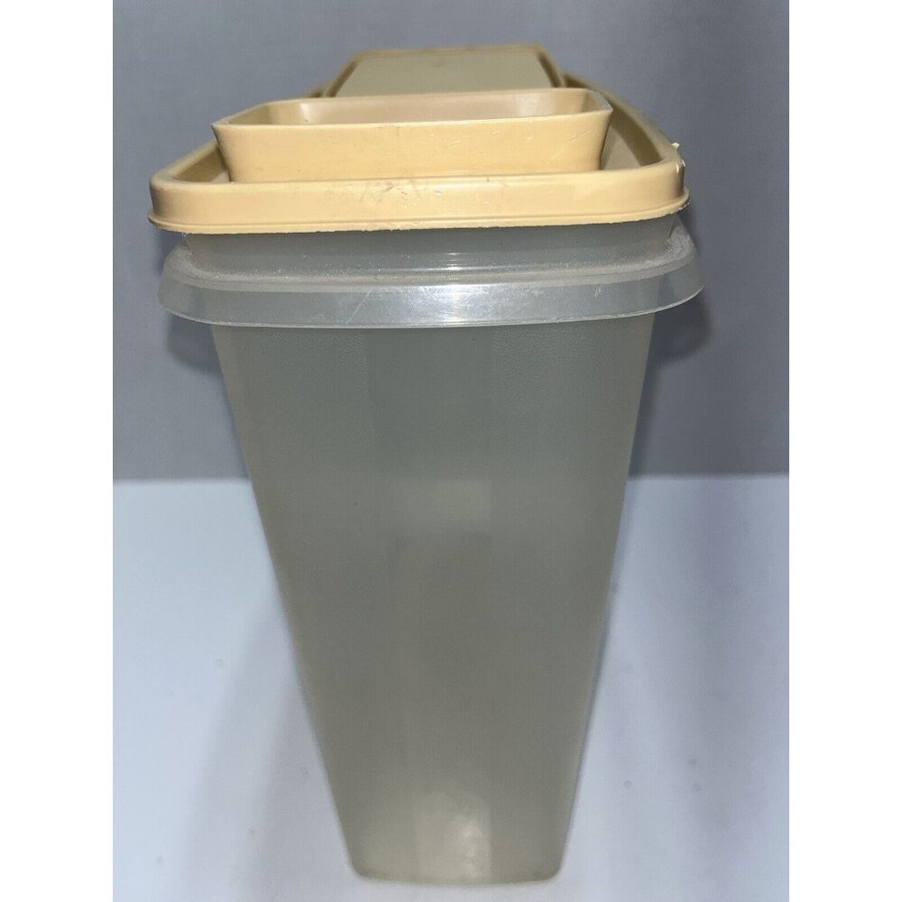 Vintage Tupperware Cereal Keeper 1588-5 with Beige Lid - Picture 4 of 12